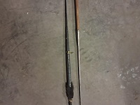 Afrikaanse speren 2 stuks (1v 990mm en 1v 1150mm) - afbeelding 1 van  3