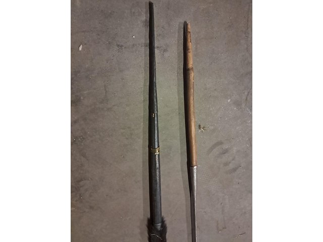 Afrikaanse speren 2 stuks (1v 990mm en 1v 1150mm) - afbeelding 3 van  3