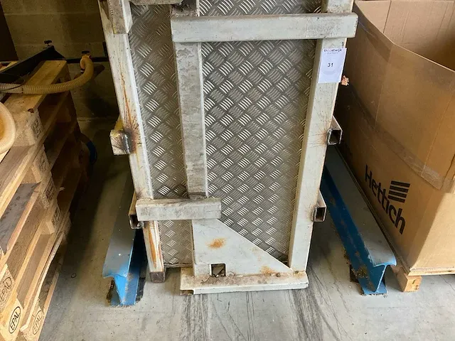 Afval aanduw constructie - afbeelding 2 van  4