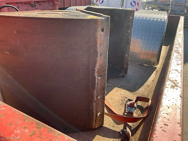 Afvalcontainer laag - afbeelding 6 van  8