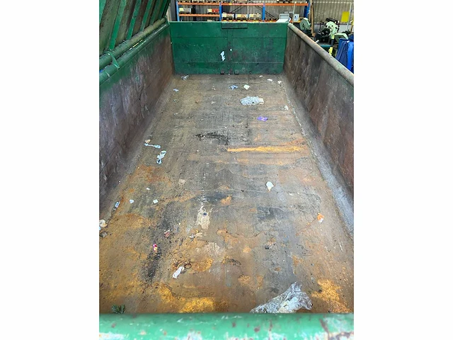 Afvalcontainer met haakarm - afbeelding 11 van  12
