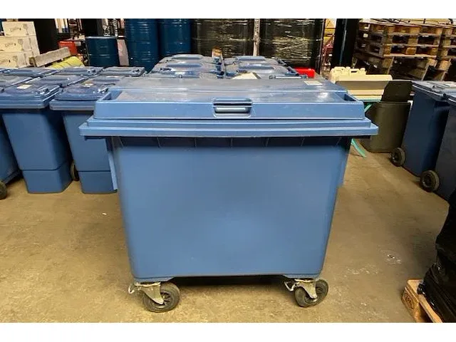 Afvalcontainer - afbeelding 2 van  6