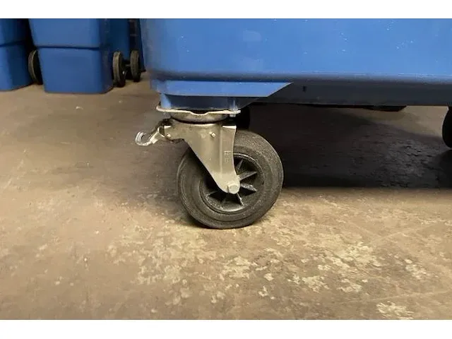 Afvalcontainer - afbeelding 3 van  6