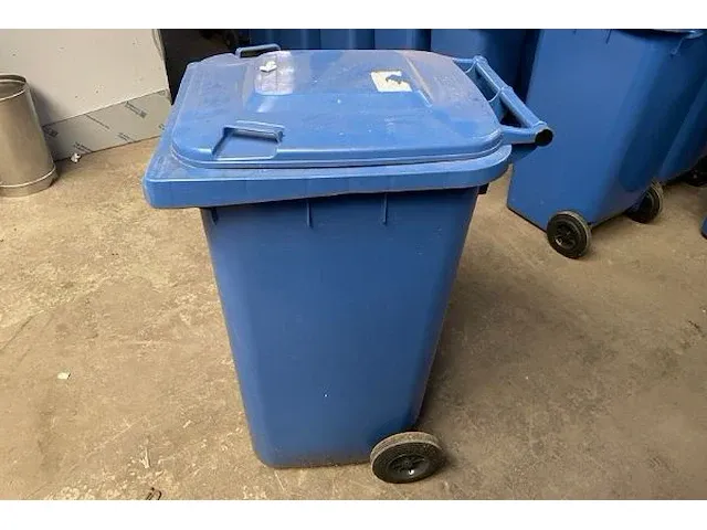 Afvalcontainers - afbeelding 2 van  5