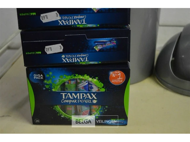 Afvalemmertje & 4 dozen tampax - afbeelding 2 van  2