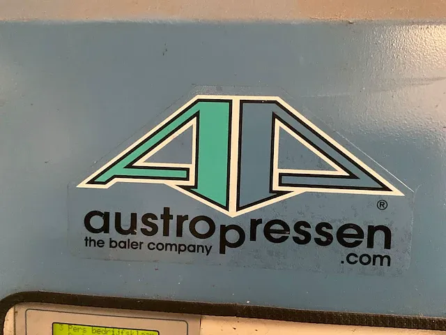 Afvalpers austrpressen - afbeelding 9 van  15