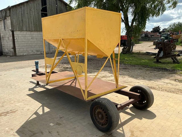 Afvulwagen - afbeelding 1 van  10