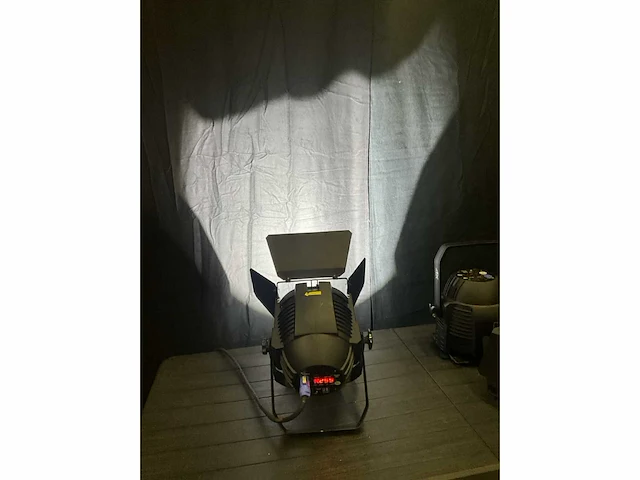 Afx parcob 150w led-par (4x) - afbeelding 8 van  8