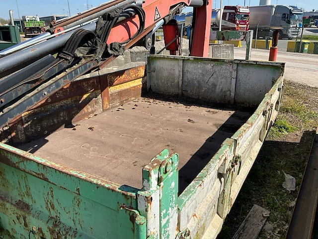 Afzet afvalcontainer met palfinger pk9001 laadkraan - afbeelding 19 van  26