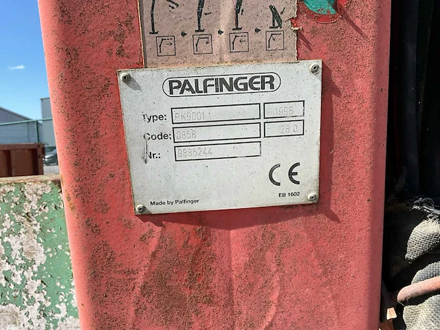 Afzet afvalcontainer met palfinger pk9001 laadkraan - afbeelding 8 van  26