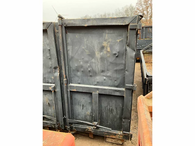 Afzet afvalcontainer - afbeelding 12 van  12