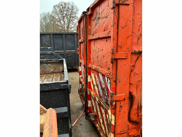 Afzet afvalcontainer - afbeelding 12 van  14