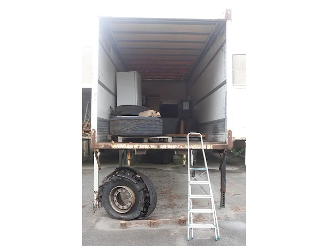 Afzetcontainer spier + inhoud - afbeelding 1 van  6
