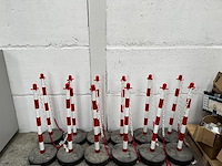 Afzetpalen met ketting - afbeelding 2 van  3