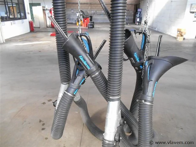 Afzuig installatie - afbeelding 2 van  4
