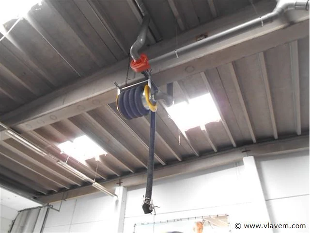 Afzuig installatie - afbeelding 3 van  3