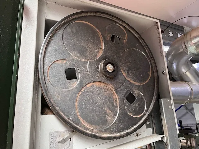 Agazzani rapid 600 verticale bandzaag - afbeelding 18 van  18