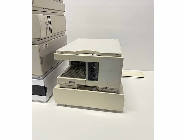Agilent - chromatography - different modules - afbeelding 3 van  3