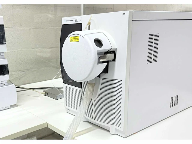 Agilent 6120b enkele quadrupole lc/ms (g6120b) - afbeelding 1 van  2