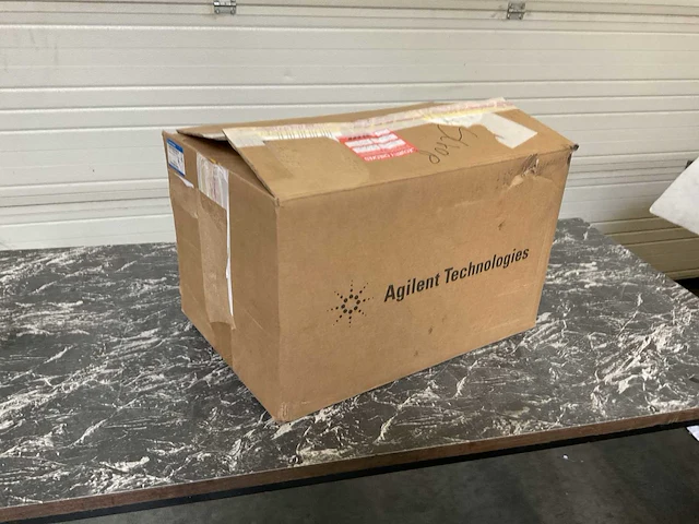 Agilent ss 40+ vacuümpomp - afbeelding 2 van  8