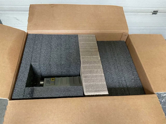 Agilent ss40+ vacuümpomp - afbeelding 4 van  6