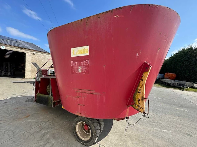 Agm - leader unifeed - mixer feeder lorrie - afbeelding 11 van  14