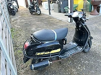 Agm scooter - afbeelding 4 van  7