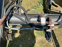 Agram 76 frontlader voor tractor inclusief graafbak - afbeelding 15 van  15
