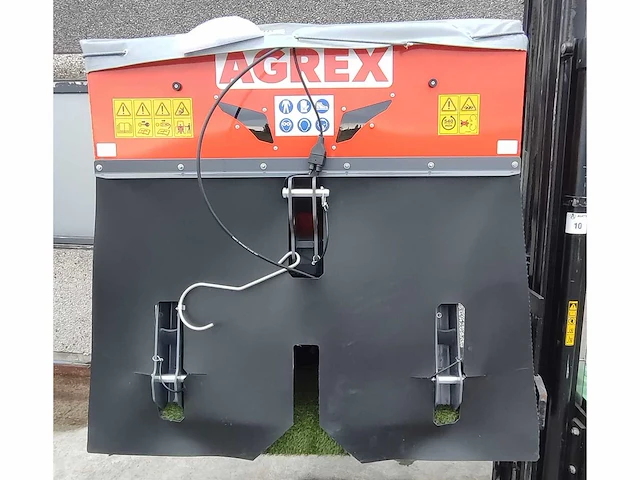 Agrex tvm 1200 zoutstrooier 1200 l - afbeelding 2 van  5