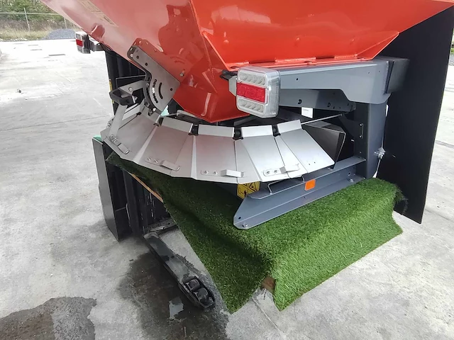 Agrex tvm 1200 zoutstrooier 1200 l - afbeelding 5 van  5
