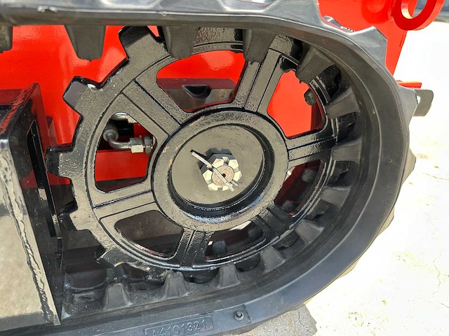 Agt - 2025 - lrt23 - rupslader met stronkenfrees - afbeelding 7 van  30