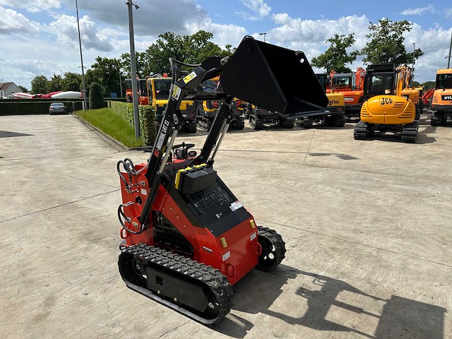 Agt - 2025 - lrt23 - rupslader met stronkenfrees - afbeelding 18 van  30