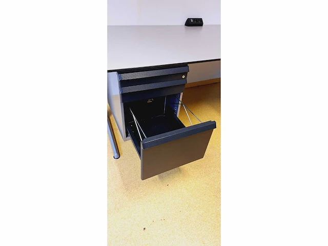 Ahrend - 500 - bureau - afbeelding 2 van  10