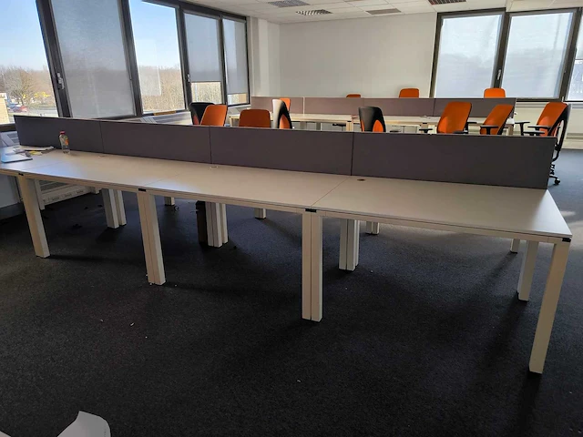 Ahrend - 6-persoons werkplaats - bureau - afbeelding 2 van  2