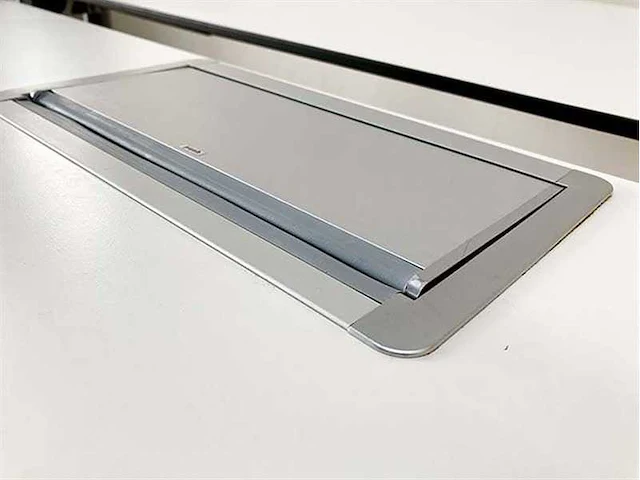 Ahrend - duo electrisch verstelbaar workbench - bureaus (4x) - afbeelding 5 van  26