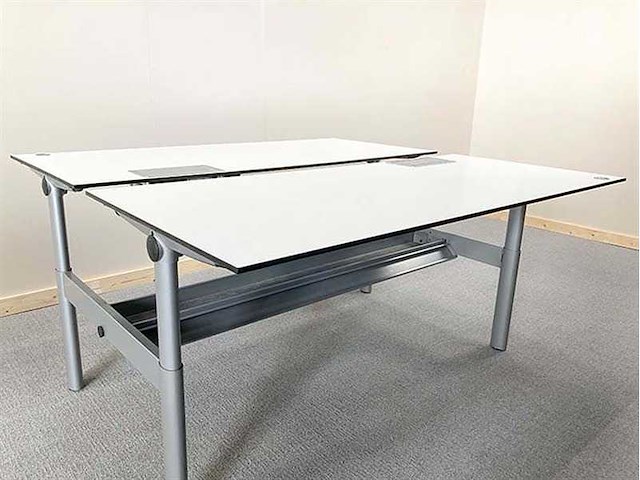 Ahrend - duo electrisch verstelbaar workbench - bureaus (4x) - afbeelding 25 van  26
