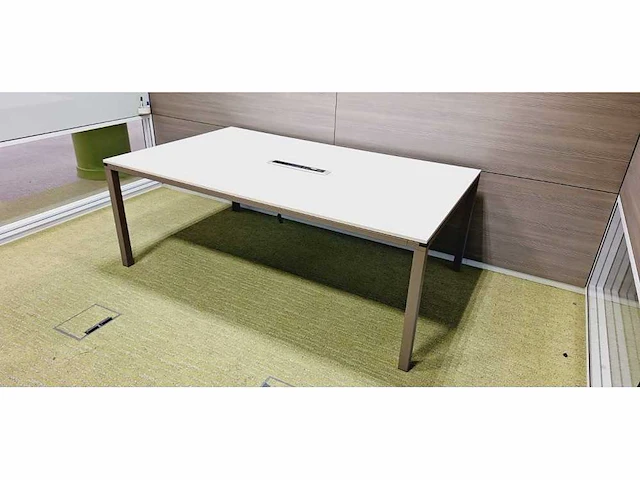 Ahrend - vergadertafel / workbench - afbeelding 1 van  5