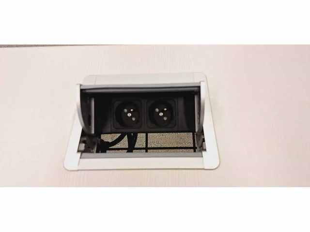 Ahrend - vergadertafel - afbeelding 8 van  9