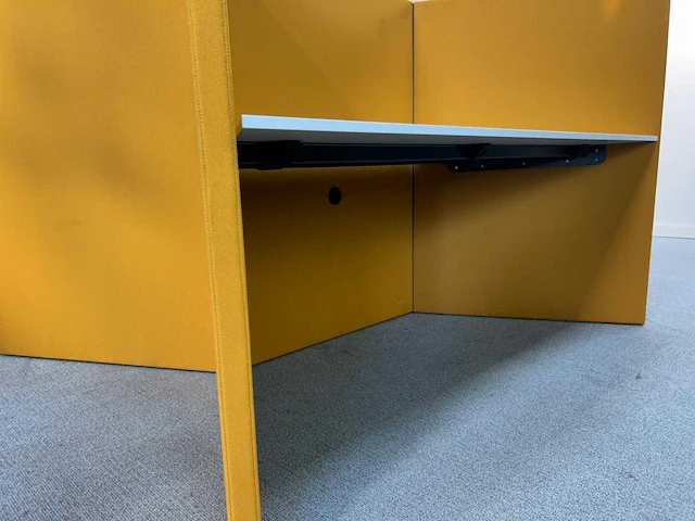 Ahrend - workbench - desk - afbeelding 4 van  6
