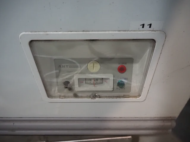 Aht - afbeelding 7 van  9