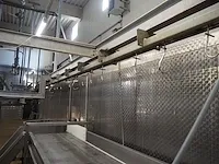 Aia - afbeelding 6 van  8