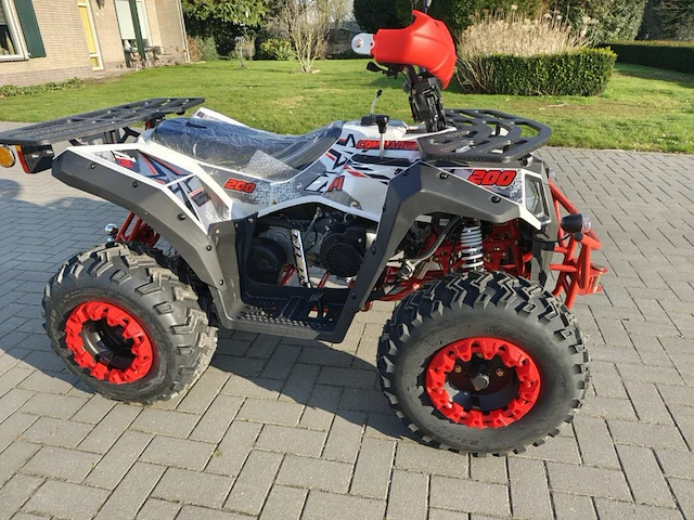 Aiii commander 200cc quad - afbeelding 19 van  24