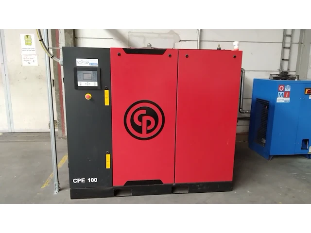 Air compressor chicago pneumatic + dryer + air tanks - afbeelding 1 van  17