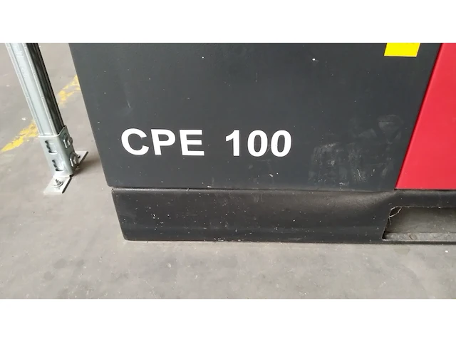 Air compressor chicago pneumatic + dryer + air tanks - afbeelding 10 van  17