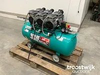 Air compressor - afbeelding 1 van  7