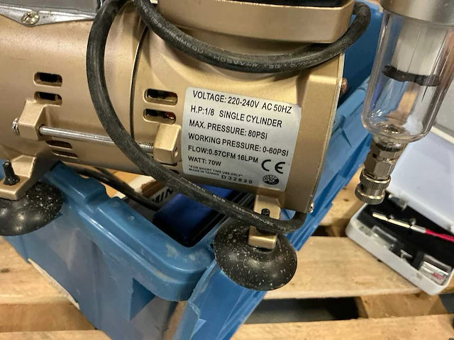 Airbrush machine sparmax - afbeelding 3 van  9