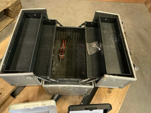 Airbrush machine sparmax - afbeelding 9 van  9
