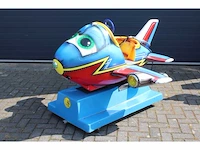 Airplane - kiddy ride - afbeelding 1 van  4