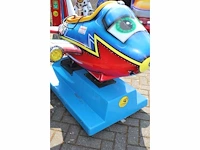 Airplane - kiddy ride - afbeelding 4 van  4