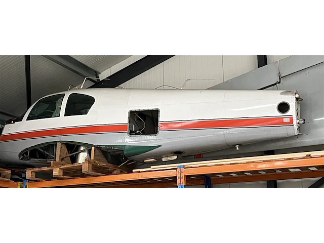 Airplane mooney m20a - afbeelding 6 van  49